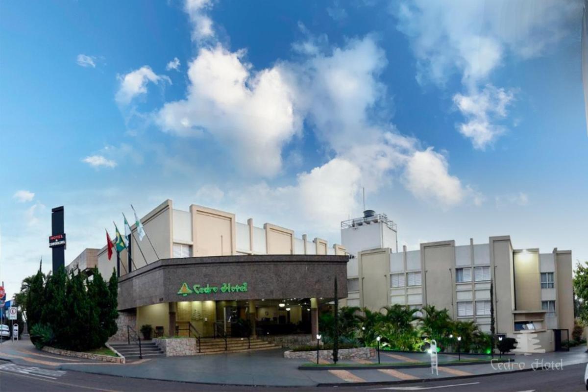 Cedro Hotel Londrina Exteriör bild